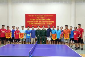 Sôi nổi giao lưu bóng bàn nhân kỷ niệm 40 năm Ngày truyền thống Cơ quan Văn phòng