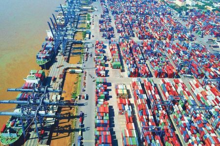 Phủ định những luận điệu sai trái của thế lực thù địch về phát triển kinh tế thị trường định hướng xã hội chủ nghĩa ở Việt Nam