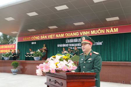 Lễ ra quân huấn luyện năm 2025 và phát động đợt thi đua cao điểm “Thần tốc - Quyết thắng”