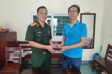 Hành động đẹp bên Lăng Bác Hồ