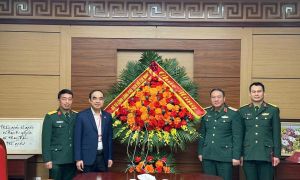 Bộ Tư lệnh Lăng Chủ tịch Hồ Chí Minh chúc mừng Ngày Thầy thuốc Việt Nam 27/02