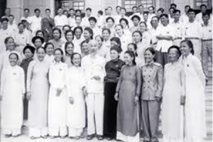 Tư tưởng Hồ Chí Minh về công tác phụ nữ trong xây dựng chủ nghĩa xã hội