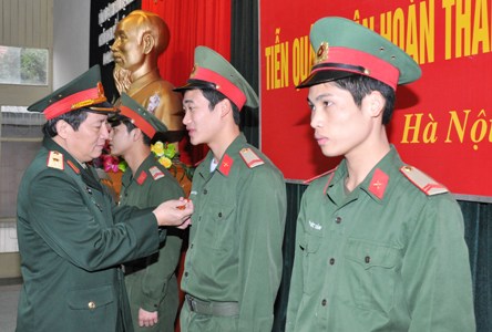Hen ngay gap mat