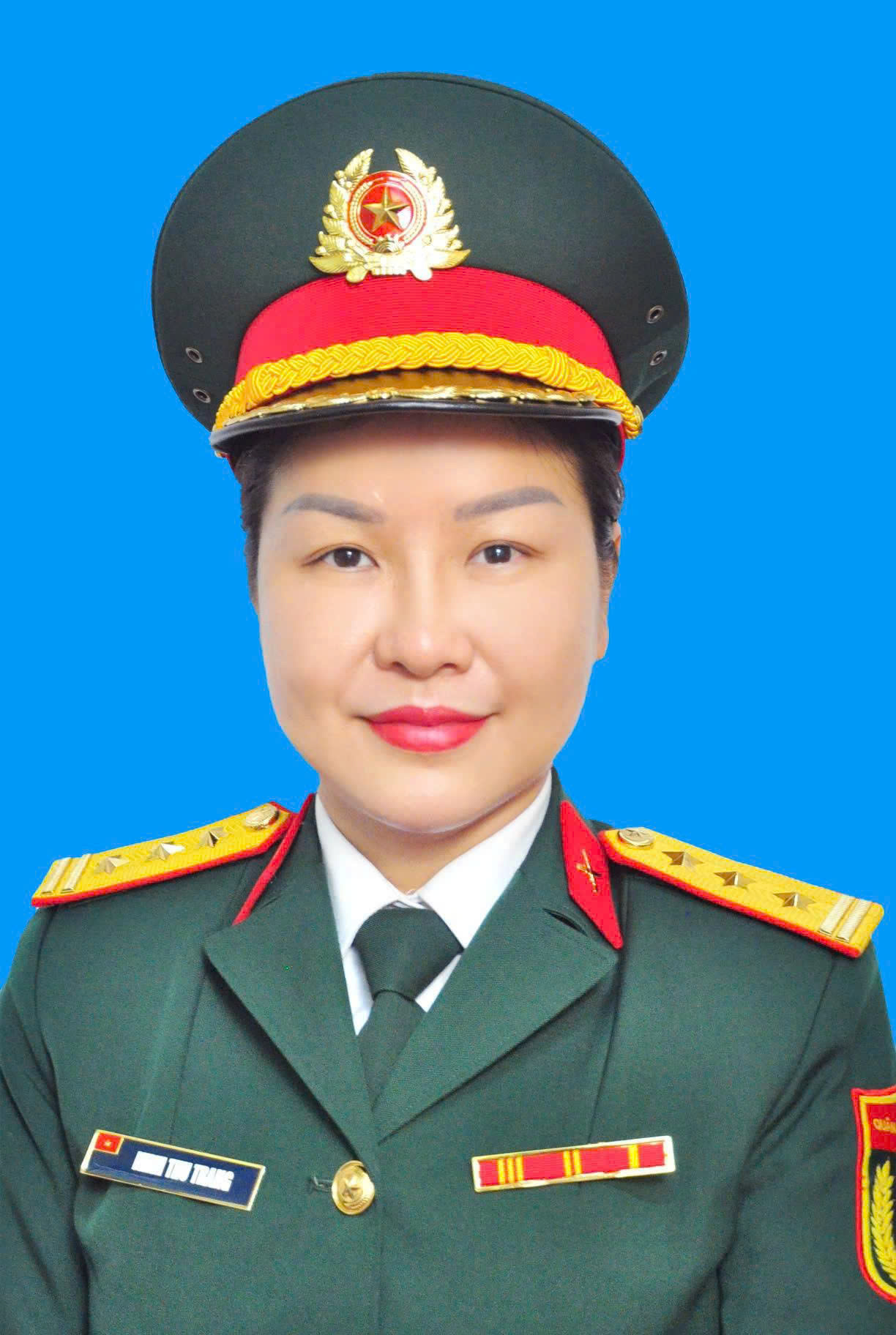 ninh thu trang