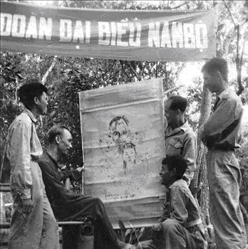 Bh qua anh tu lieu cua nha van Nguyen Huy Tươnga2