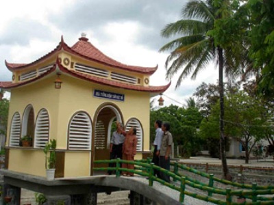 Den tho bac o tay nguyen1